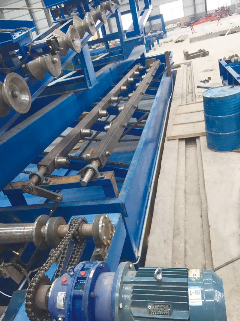 護(hù)欄板生產(chǎn)線 護(hù)欄板生產(chǎn)線